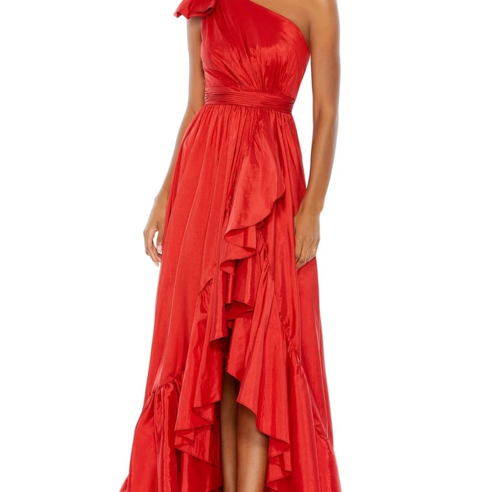 Mac Duggal Vibrant Red One-Shoulder Gown